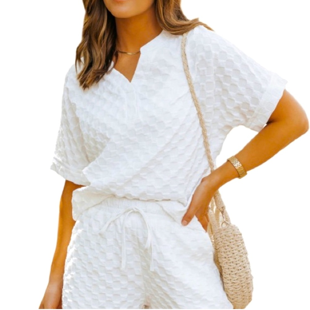 NEW- White Textured V Neck Top and Drawstring Short Set